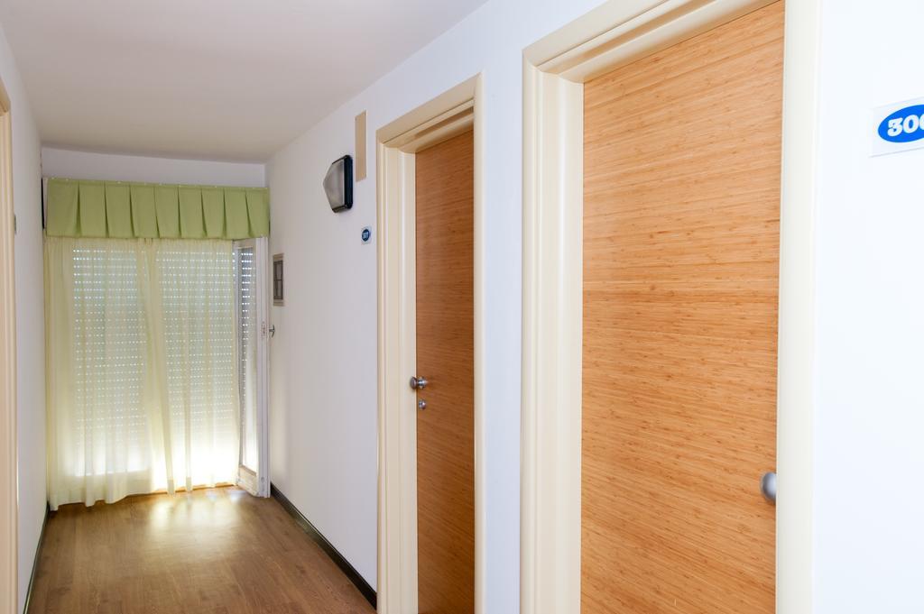 Albergo Villa Mauri Rimini Eksteriør billede