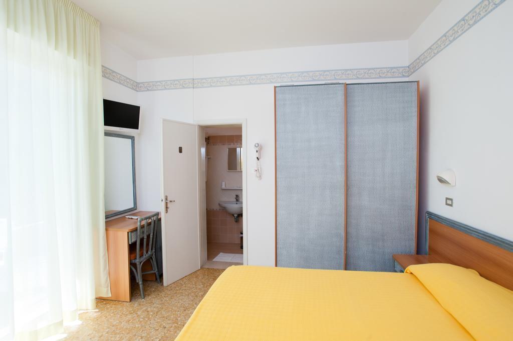 Albergo Villa Mauri Rimini Eksteriør billede