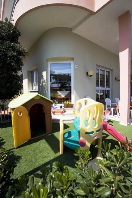 Albergo Villa Mauri Rimini Eksteriør billede