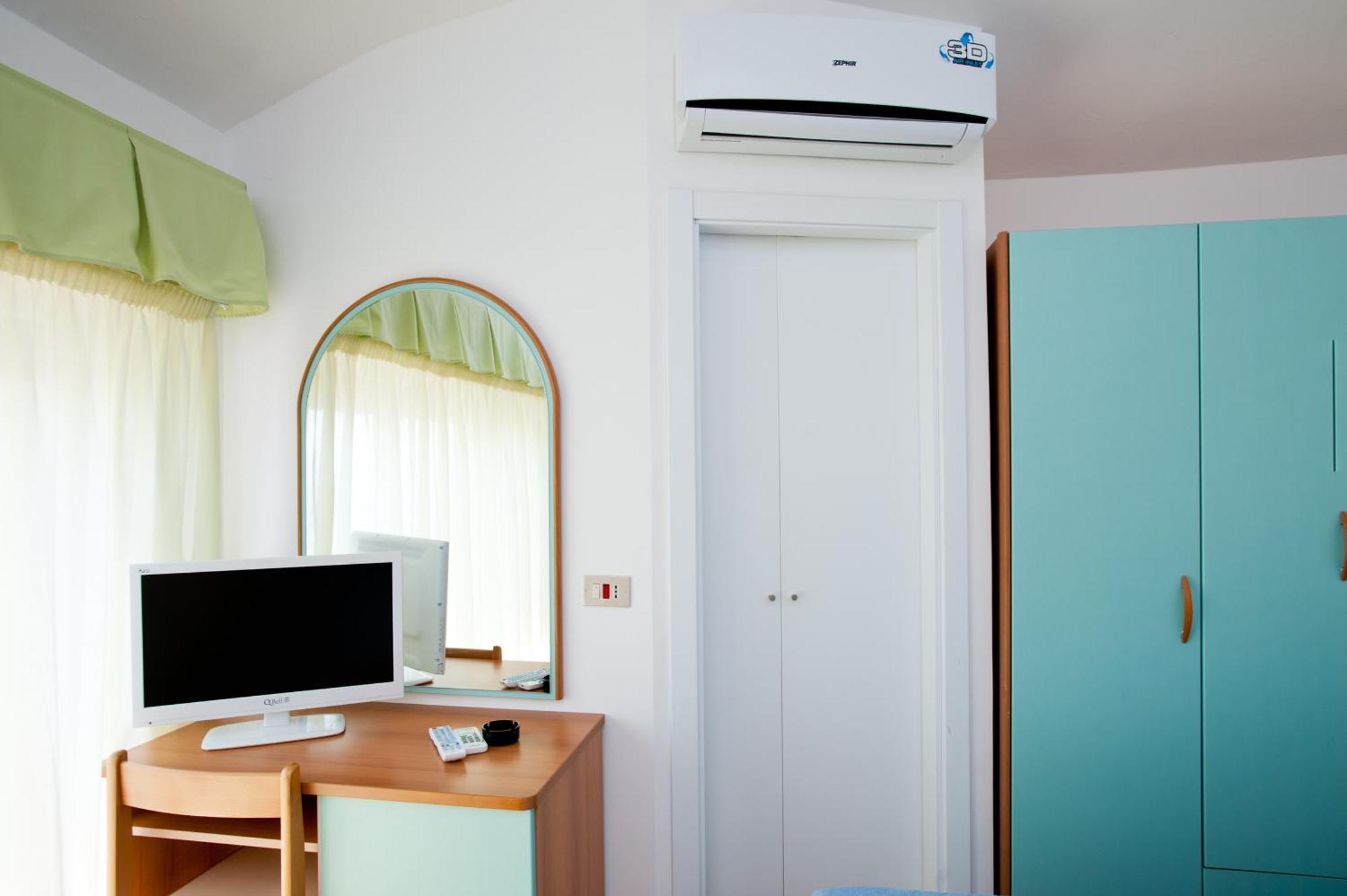 Albergo Villa Mauri Rimini Eksteriør billede